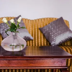 Pensión Halby Luxury Chmielna 73b, Varsovia