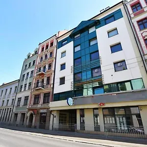  Hostal Dukes Aparthostel - Prywatne, Rynek Polonia
